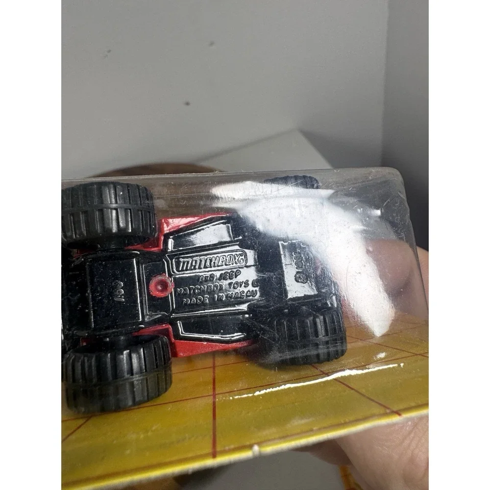 Vintage Matchbox‎ The Automotive Superstars MB5 Jeep Eagle 4x4 New In Box